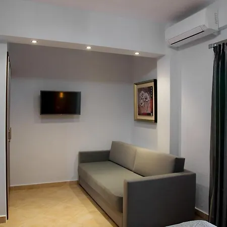 Apartamento Stamos And *