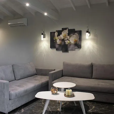 Stamos And * Vourvourou