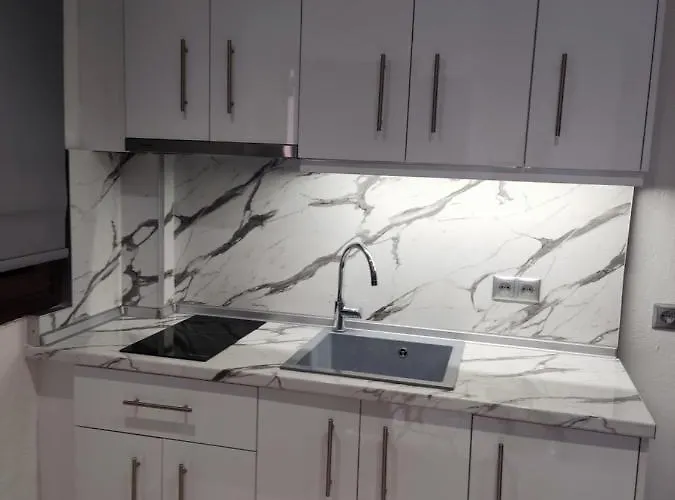 Apartamento Stamos And *